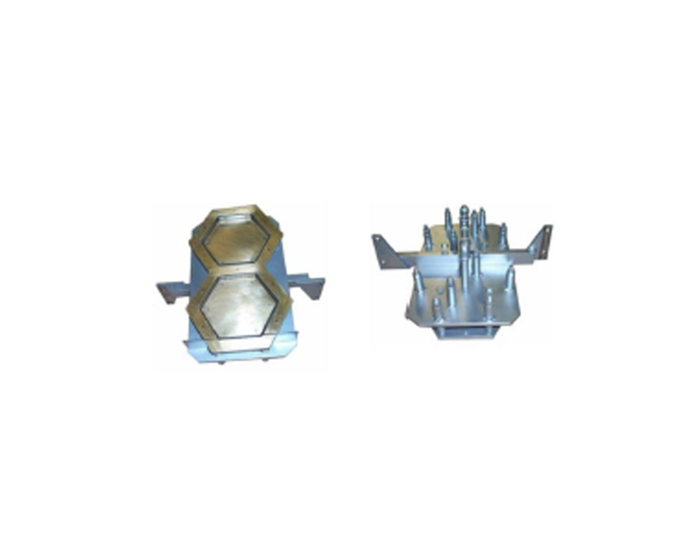 stampi in metallo per fustellatrice